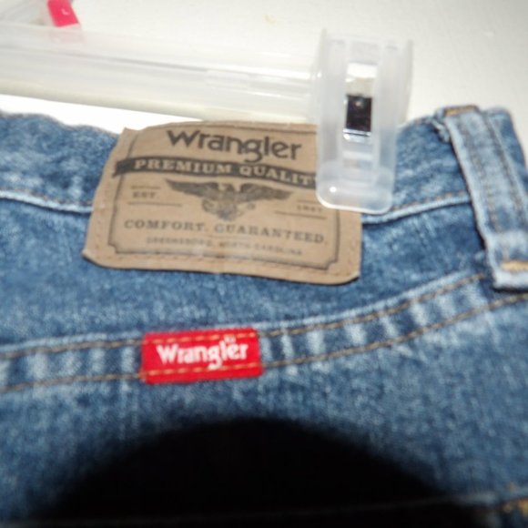 Men's Wrangler Straight Leg Jeans Sz 30/30 - Picture 6 of 8